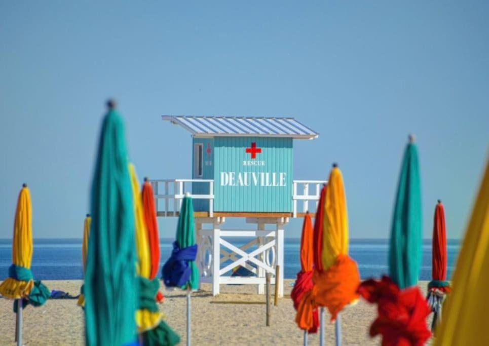 Deauville Fabuleux 2/3 Pieces Refait A Neuf Ngoại thất bức ảnh
